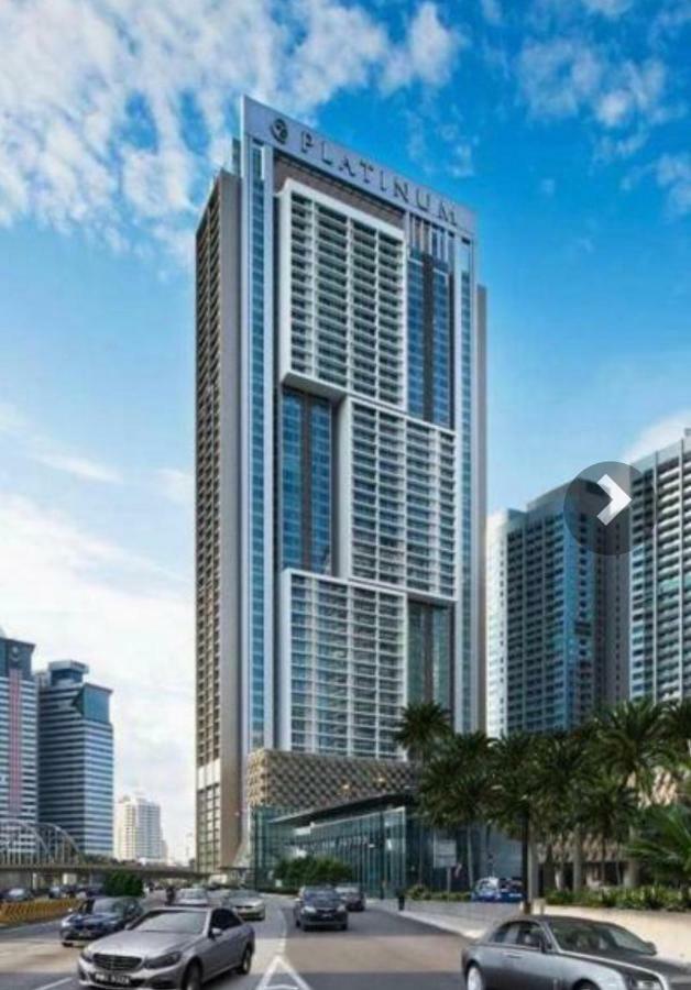 Platinum Service Suites Klcc By Sa Куала Лумпур Екстериор снимка